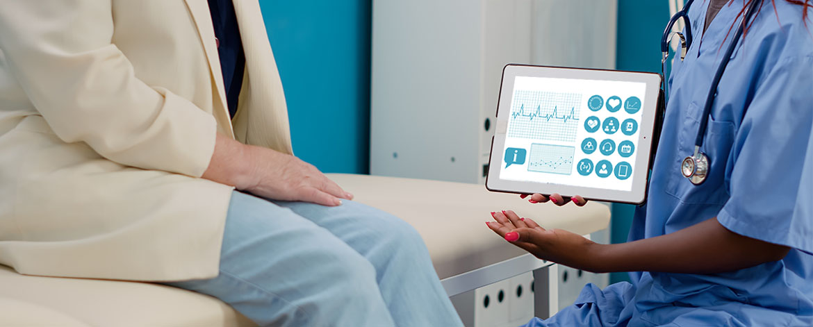 Connected app for monitoring patient
